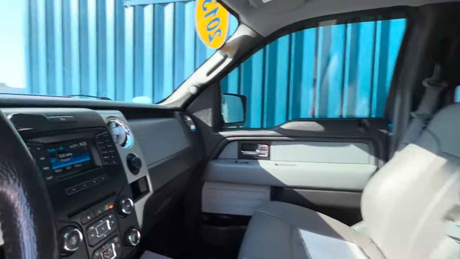 2013 Ford F-150 XLT SuperCrew Cab 4