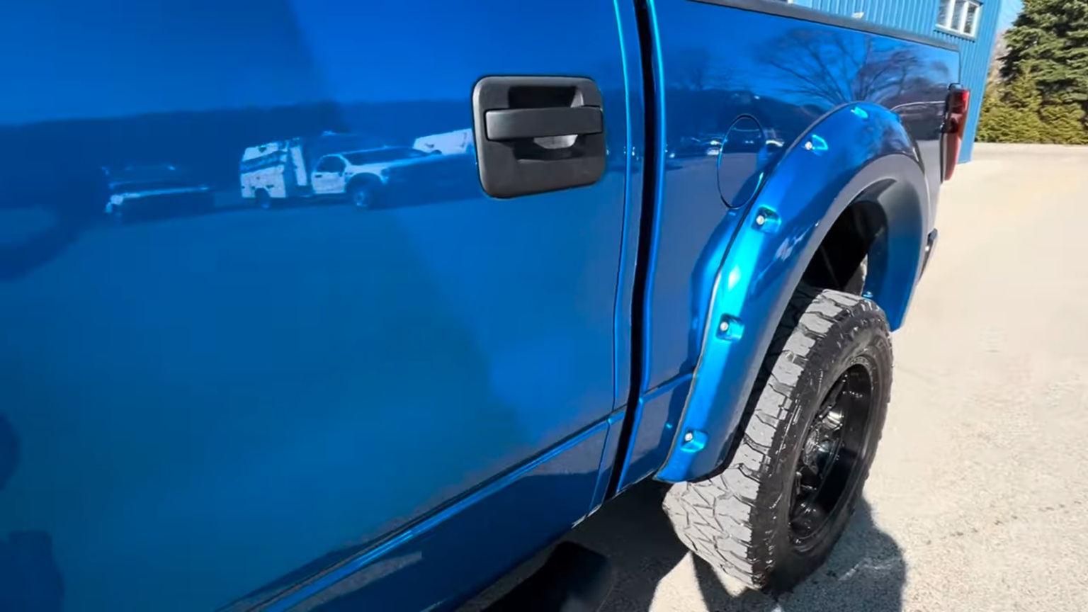 2013 Ford F-150 XLT SuperCrew Cab 4