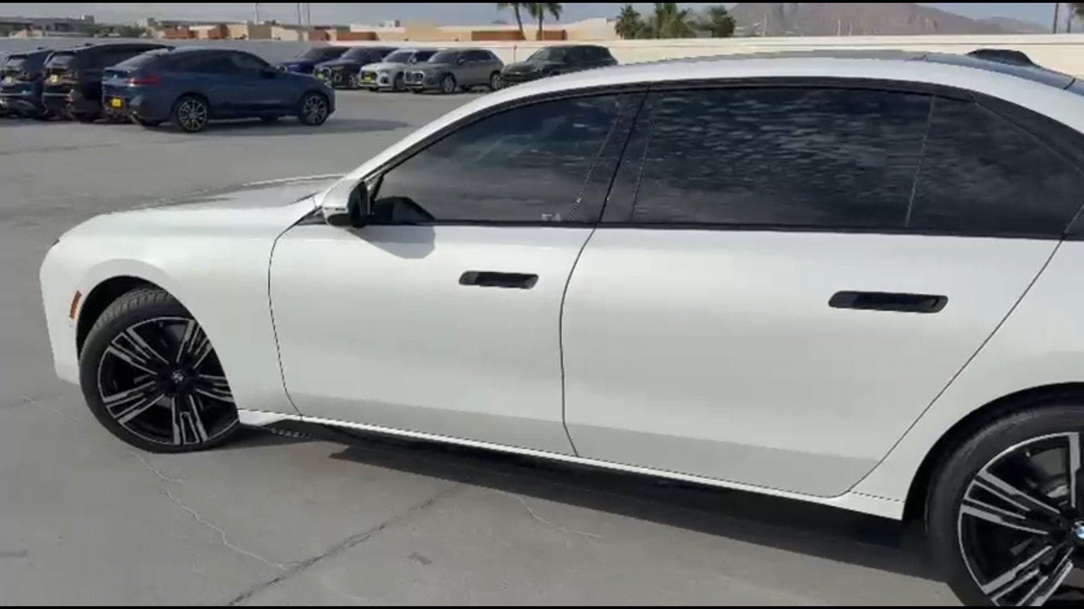 2024 BMW 760i xDrive
