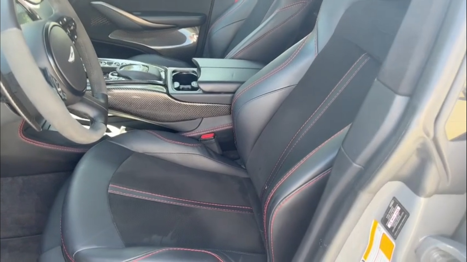 2023 Aston Martin DBX 707