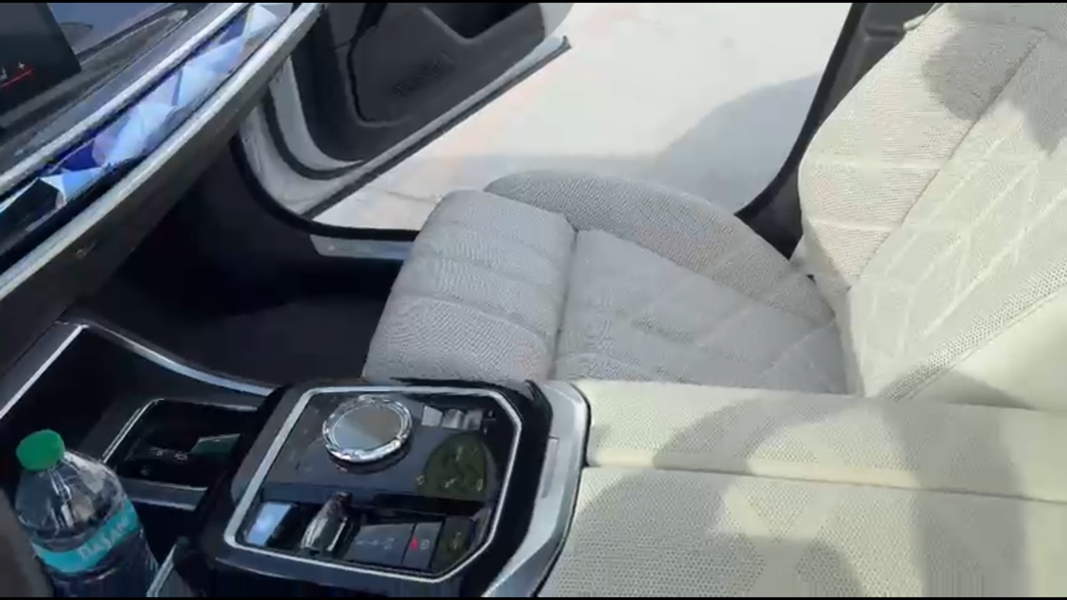 2024 BMW 760i xDrive