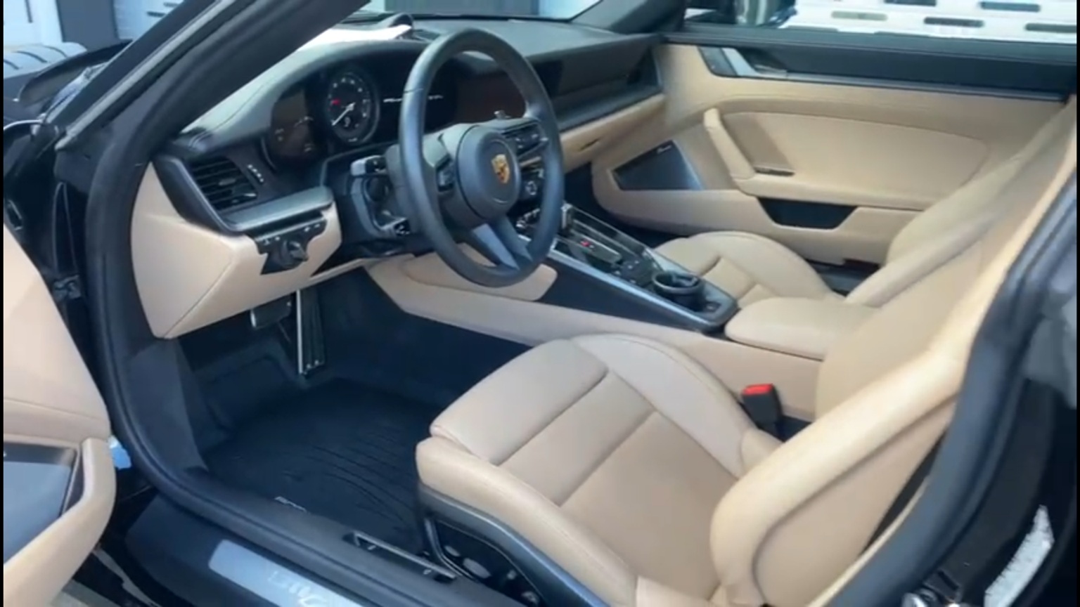2024 Porsche 911 Targa 4S