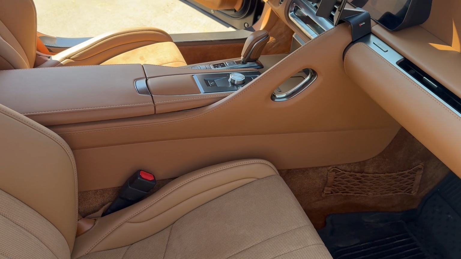 2024 Lexus LC 500 Coupe w Performance Package