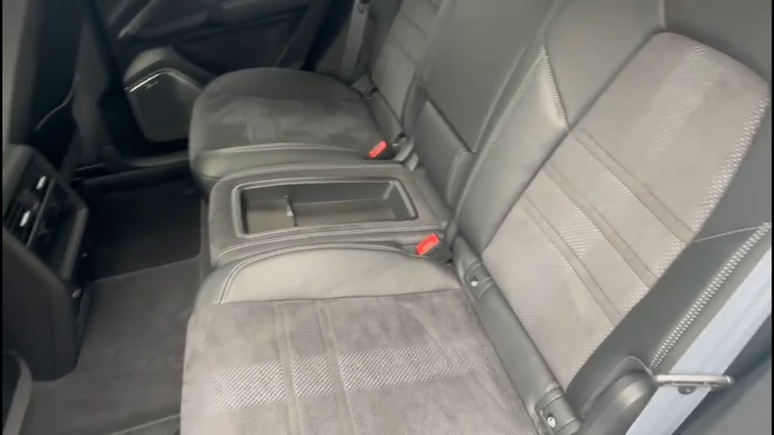 2022 Porsche Cayenne Turbo GT