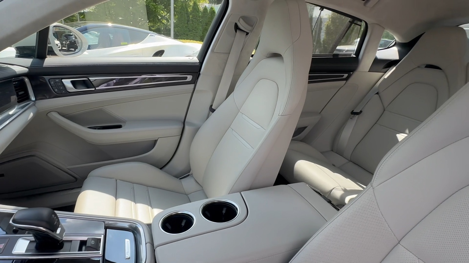 2023 Porsche Panamera Turbo S
