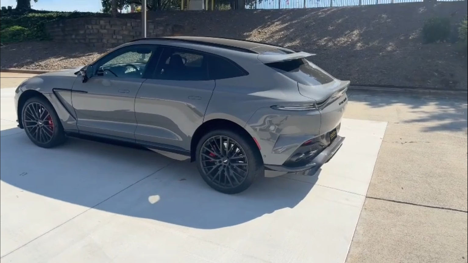 2023 Aston Martin DBX 707