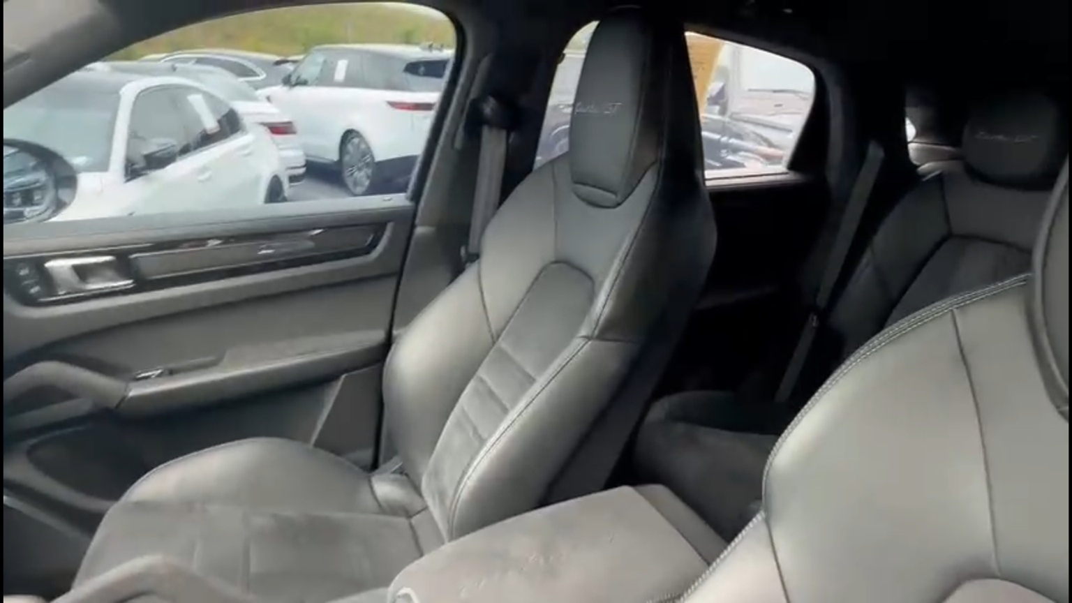 2022 Porsche Cayenne Turbo GT