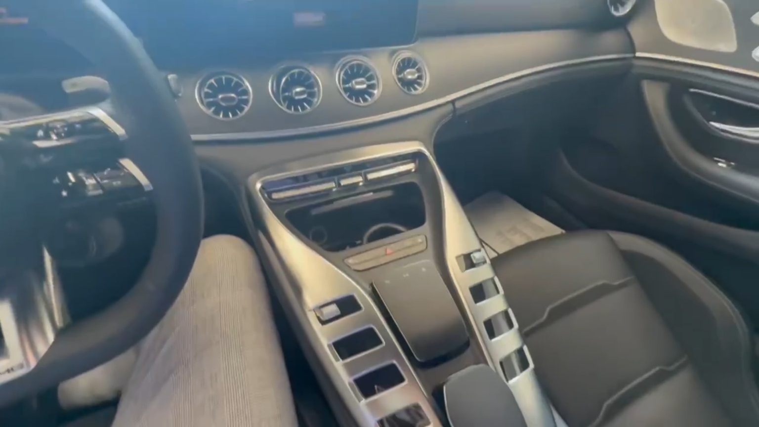2023 Mercedes-Benz AMG GT 63