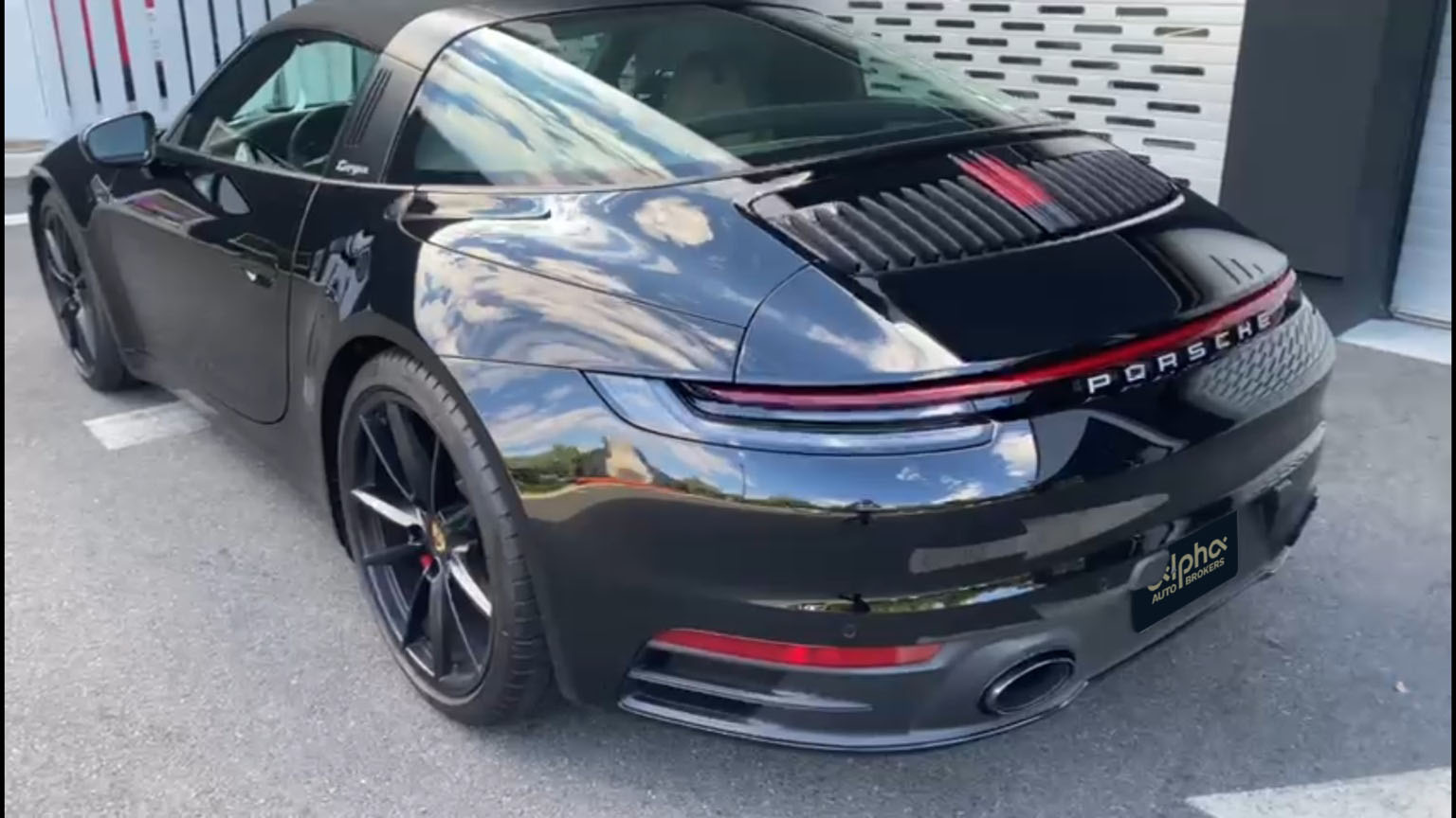 2024 Porsche 911 Targa 4S