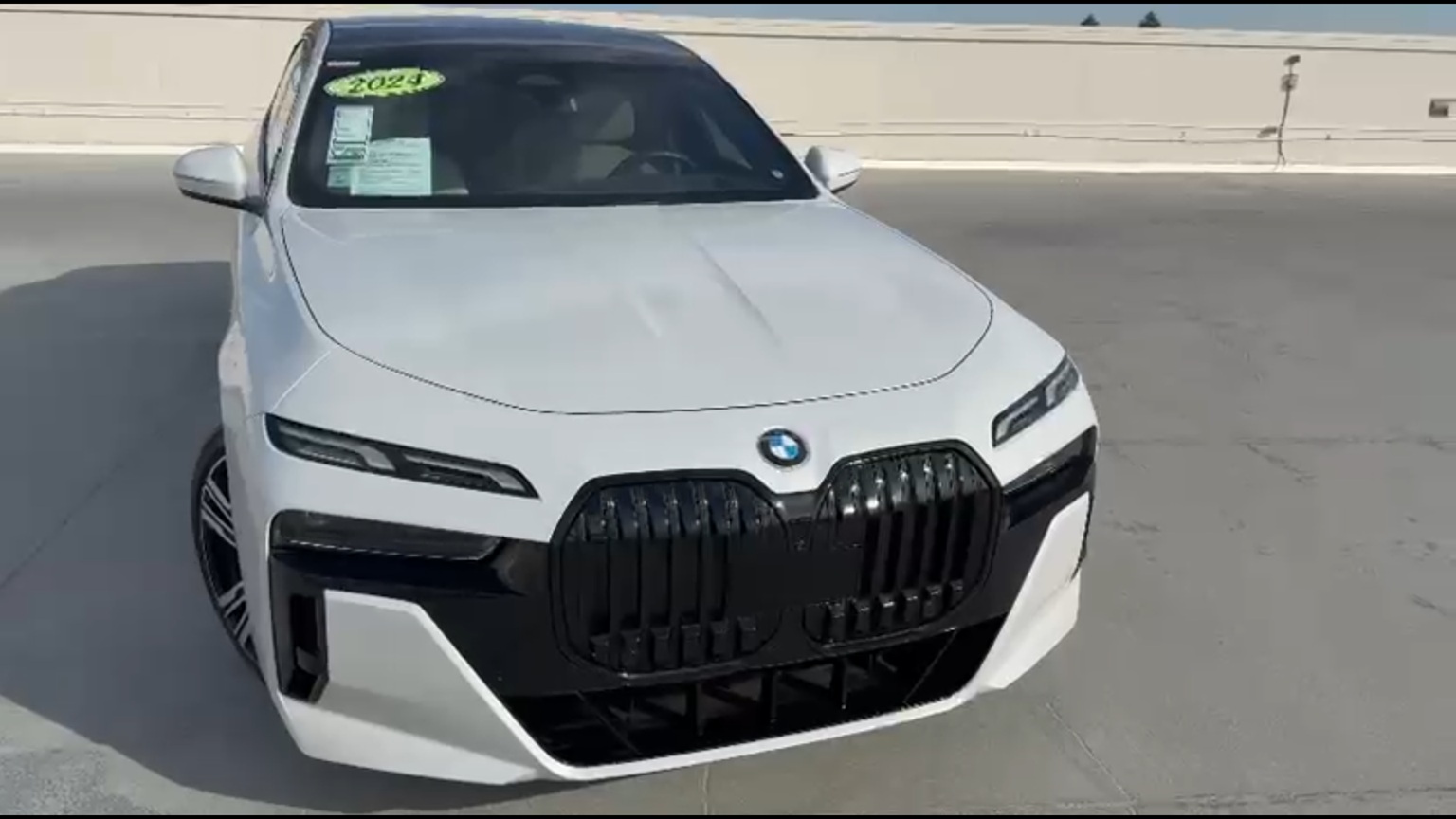 2024 BMW 760i xDrive