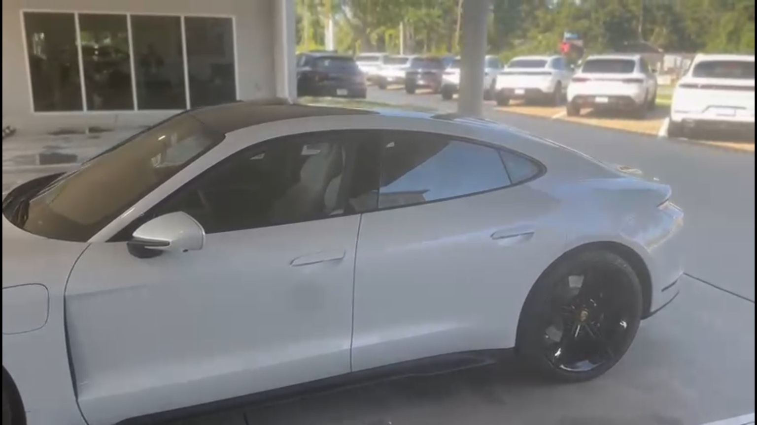 2024 Porsche Taycan GTS
