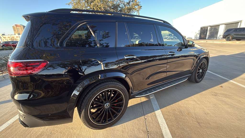 2025 Mercedes-Benz GLS 63 AMG 4MATIC