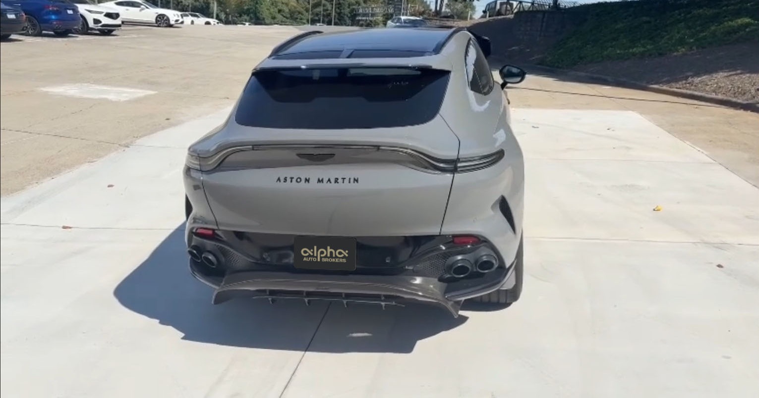 2023 Aston Martin DBX 707