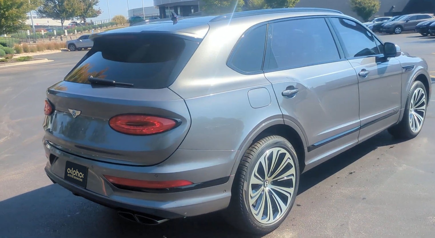 2023 Bentley Bentayga Extended Wheelbase