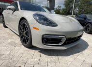 2023 Porsche Panamera Turbo S